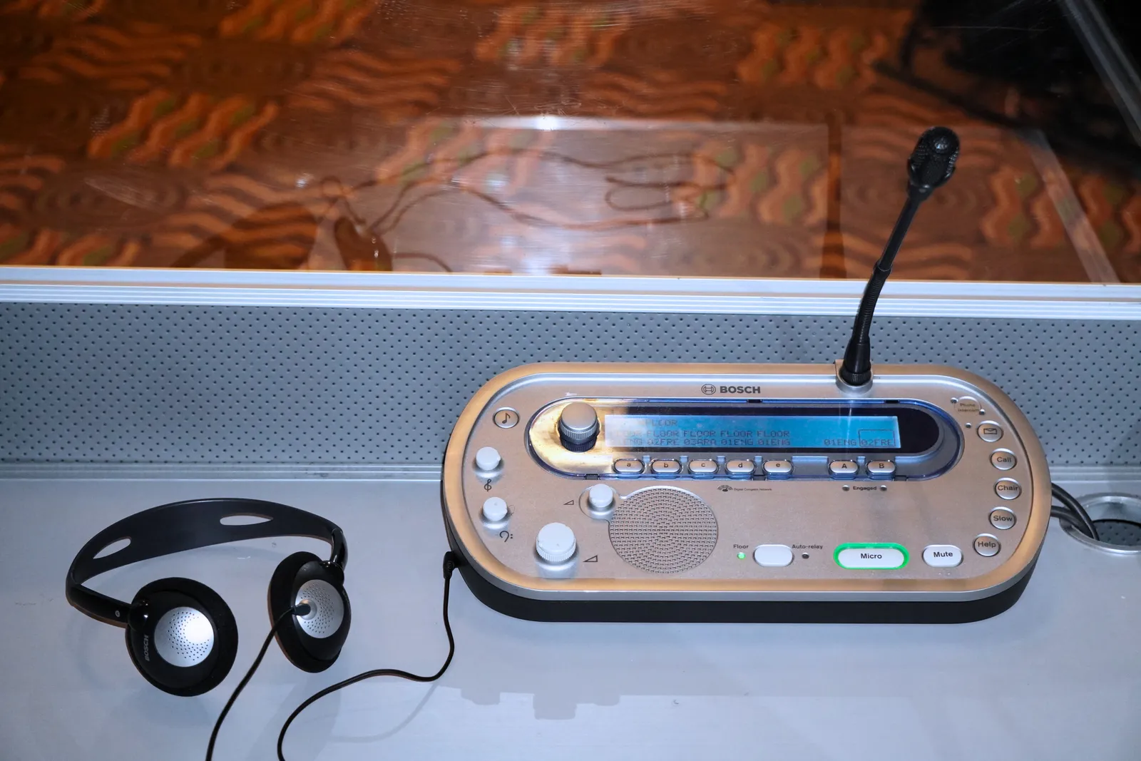 Immersive lighting composition