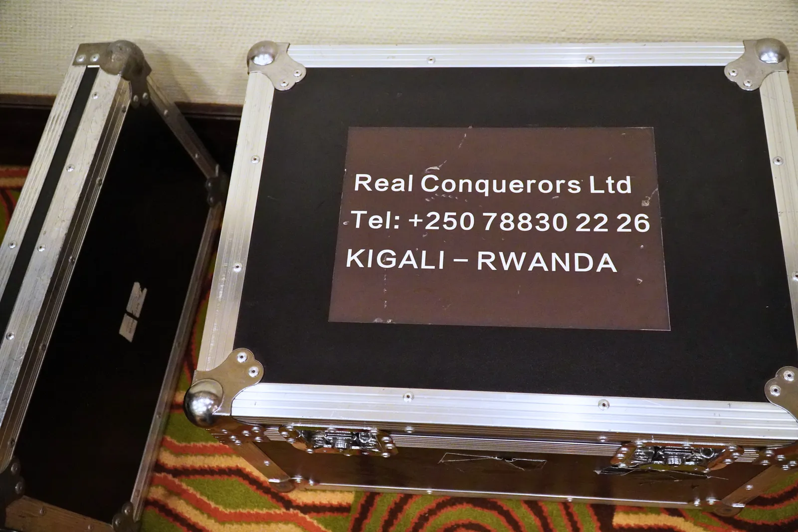 Interpretation team at work